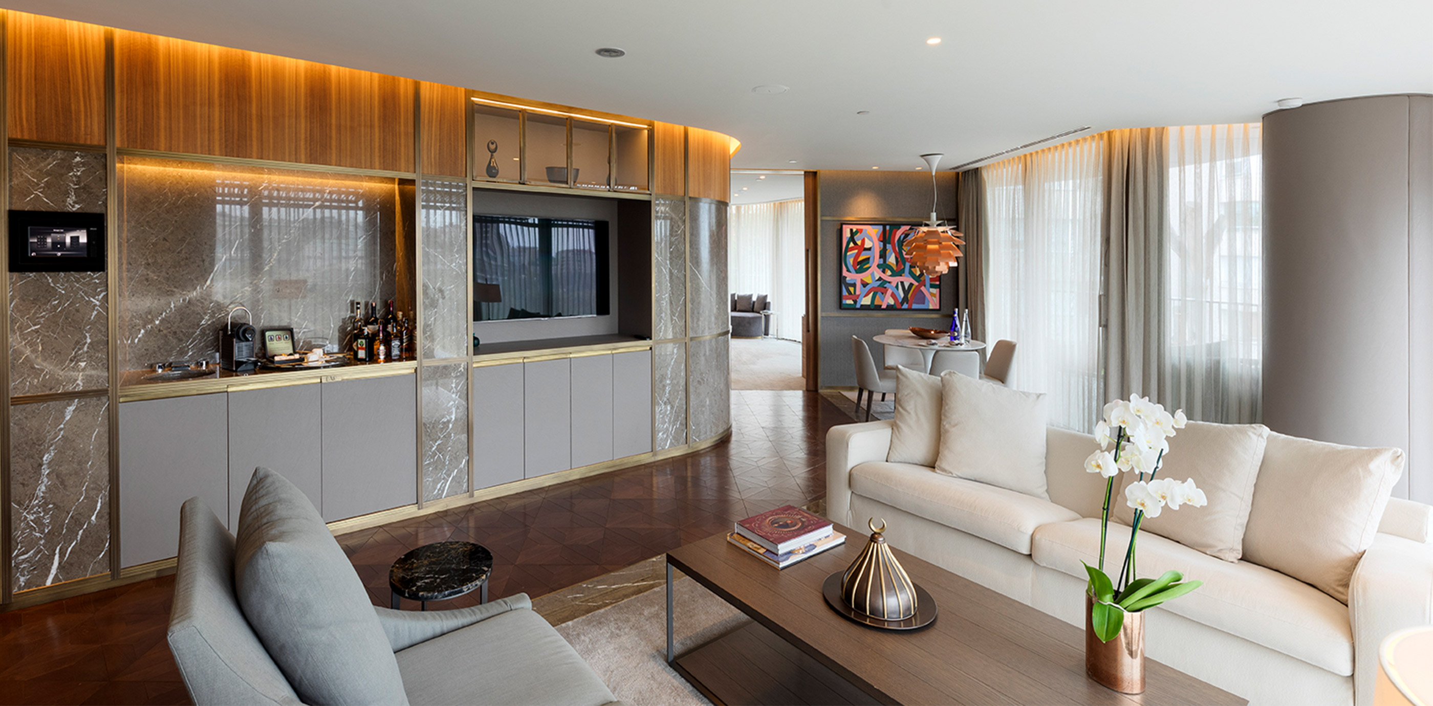 THE ST. REGIS OTEL TASARIMCI SÜİTİ